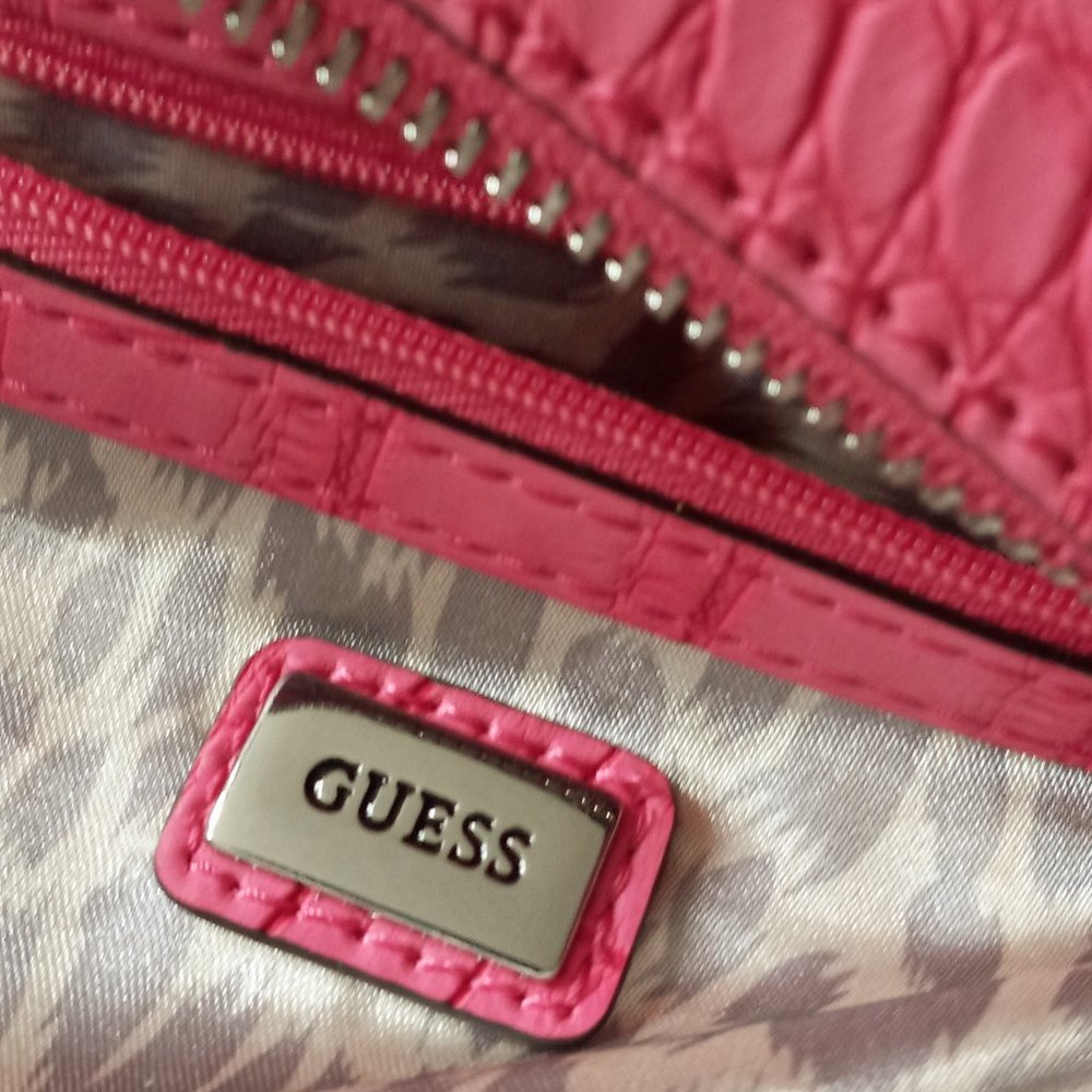 Guess Faux Croc Two Tone Pink Handbag & Guess Wallet Trifold GUC - Picture 14 of 16